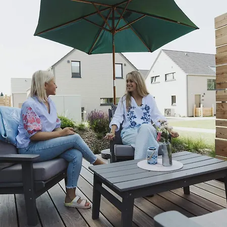 Mit Terrasse In